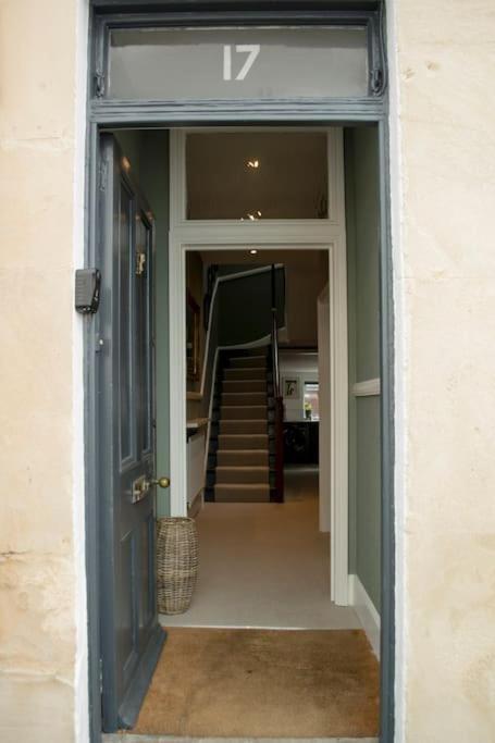 Lovely 3 Bed House In The Heart Of Cheltenham Exterior foto